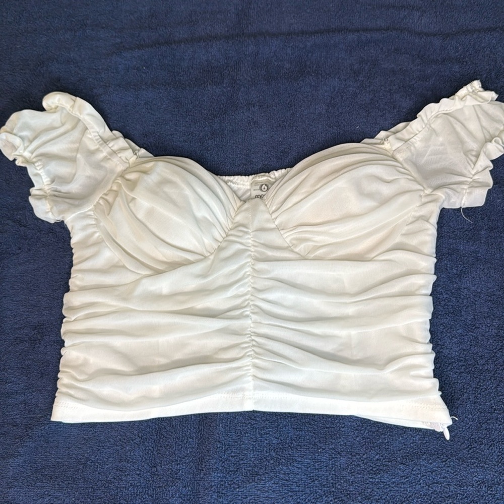 White Crop Top Size M